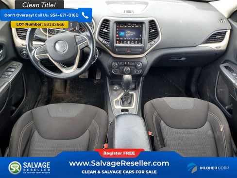 Used 2015 Jeep Cherokee Latitude w/ Cold Weather Group AWD/4WD image 11