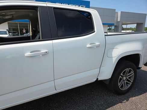 Used 2022 Chevrolet Colorado W/T w/ Custom Special Edition AWD/4WD image 30