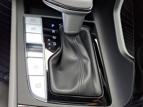 New 2026 Hyundai Elantra SEL Sport Premium FWD image 23