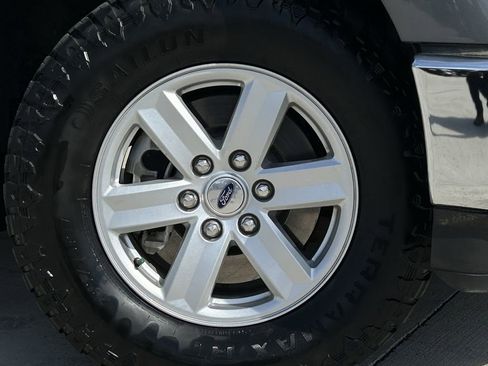 Used 2023 Ford F150 XLT AWD/4WD image 10