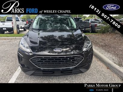 Used 2022 Ford Escape SE w/ SE Sport Appearance Package