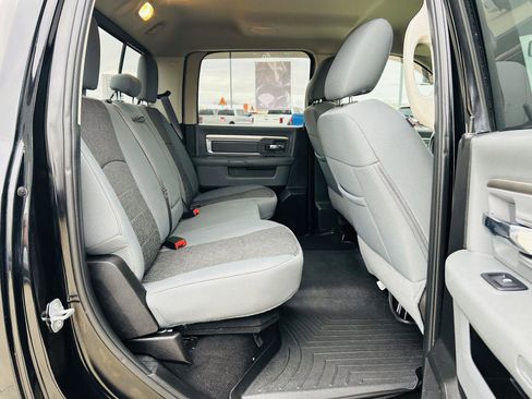 Used 2019 RAM 1500 Classic Warlock image 27