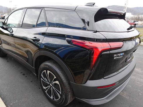 New 2025 Chevrolet Blazer EV LT AWD/4WD image 5