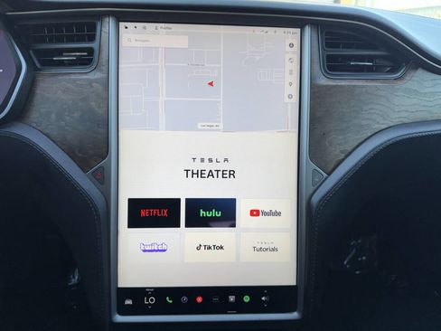 Used 2018 Tesla Model S 75D image 18