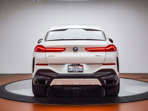 Certified 2024 BMW X6 xDrive40i w/ Premium Package AWD/4WD image 6