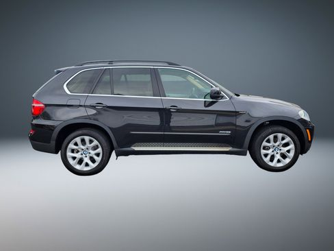 Used 2013 BMW X5 xDrive35i image 2