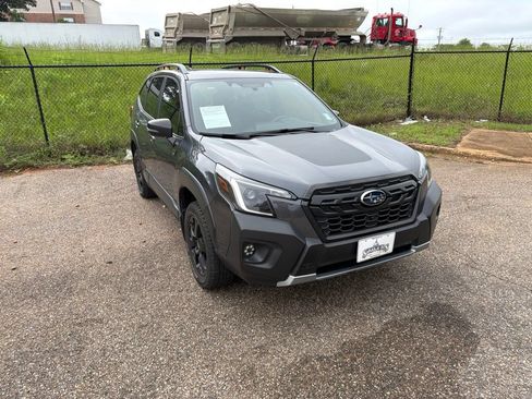 Used 2022 Subaru Forester Wilderness w/ Wilderness Package AWD/4WD image 2
