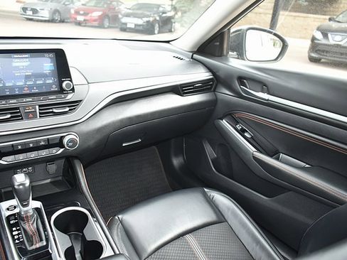 Certified 2023 Nissan Altima 2.5 SR image 28