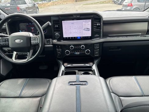 Used 2026 Ford F250 Platinum w/ FX4 Off-Road Package AWD/4WD image 25