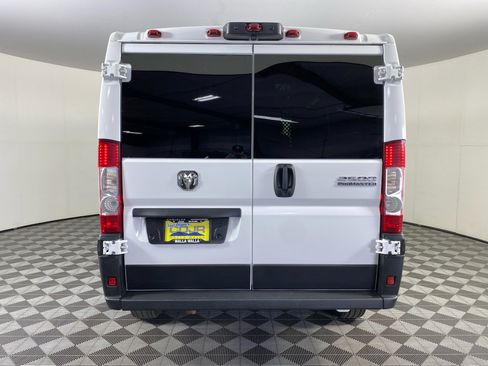 Used 2025 RAM ProMaster 2500 w/ U-Haul Equipment Group FWD image 3