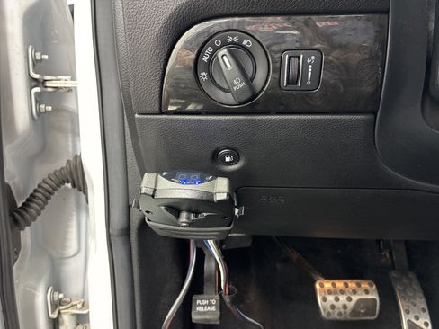 Used 2014 Dodge Durango Citadel w/ Technology Group AWD/4WD image 19