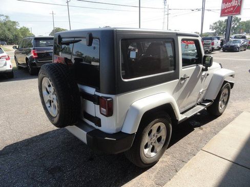 Used 2013 Jeep Wrangler Sahara w/ Dual Top Group AWD/4WD image 4