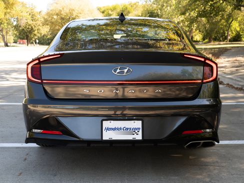 Used 2022 Hyundai Sonata SEL image 8