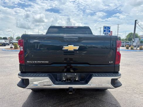 Used 2024 Chevrolet Silverado 1500 LT w/ Texas Edition Plus RWD image 4