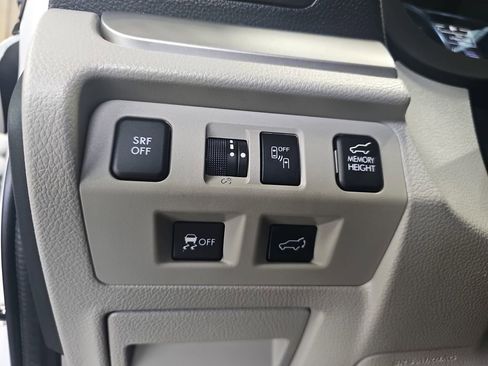 Used 2018 Subaru Forester 2.5i Premium AWD/4WD image 26