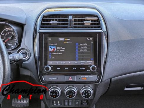 Used 2021 Mitsubishi Outlander Sport SE image 22