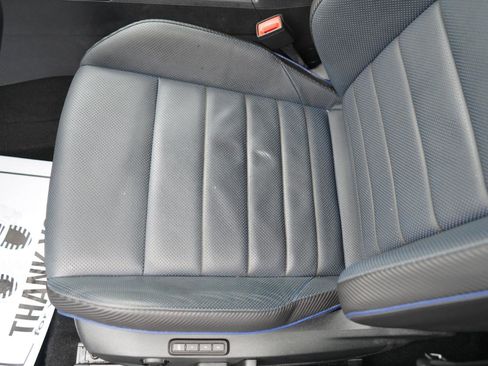 Used 2023 Volkswagen Golf R image 19