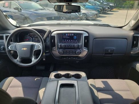 Used 2018 Chevrolet Silverado 1500 LT RWD image 13