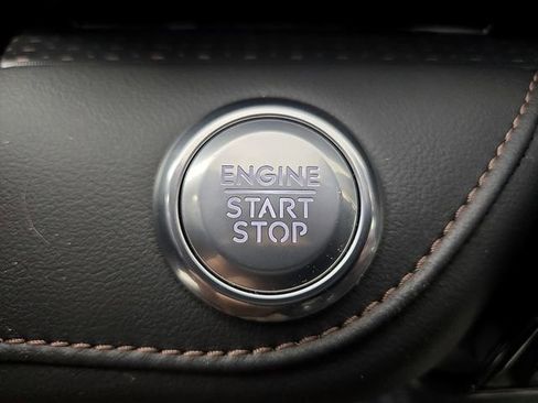 Used 2025 Lincoln Nautilus Premier w/ Equipment Group 102A image 23