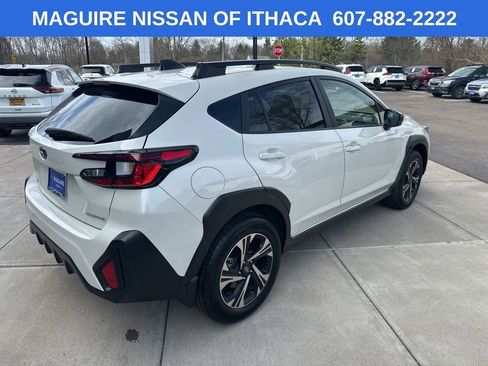 Used 2024 Subaru Crosstrek 2.0i Premium AWD/4WD image 5