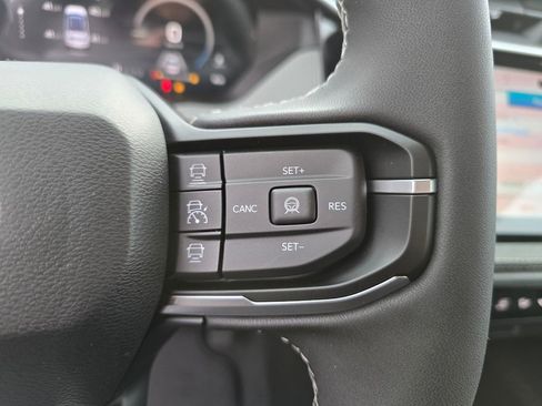 New 2026 Jeep Cherokee Laredo AWD/4WD image 29