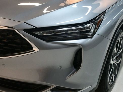 Used 2024 Acura MDX FWD w/ Technology Package image 11