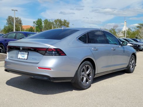 New 2025 Honda Accord EX-L image 7