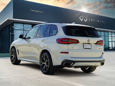 Used 2021 BMW X5 xDrive40i w/ M Sport Package image 7