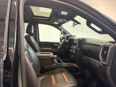 Used 2021 GMC Sierra 2500 AT4 image 39