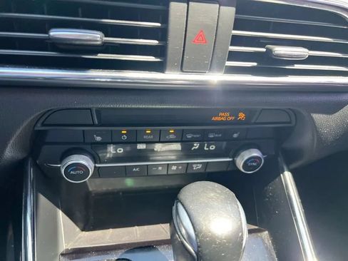 Used 2020 MAZDA CX-9 Touring FWD image 28