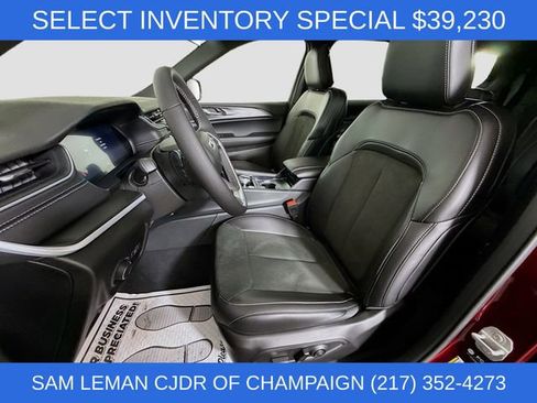 New 2025 Jeep Grand Cherokee L Altitude image 19