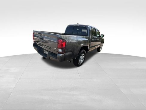 Used 2023 Toyota Tacoma SR AWD/4WD image 9