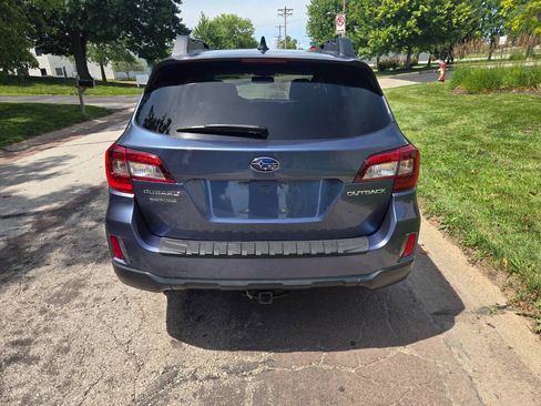 Used 2016 Subaru Outback 2.5i Premium AWD/4WD image 7