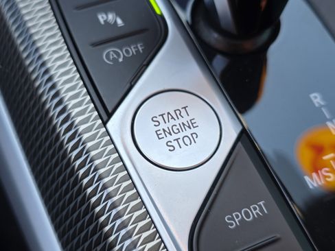 Used 2022 BMW M240i xDrive M240i xDrive w/ Parking Assistance Package image 21