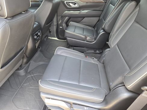 Used 2023 Chevrolet Tahoe Premier AWD/4WD image 21