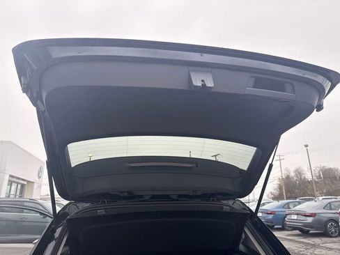 New 2025 Volkswagen Taos SEL image 44