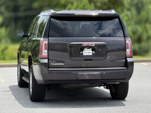 Used 2018 GMC Yukon SLE w/ Convenience Package AWD/4WD image 5