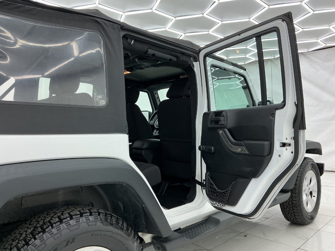 Used 2013 Jeep Wrangler Unlimited Sport AWD/4WD image 21