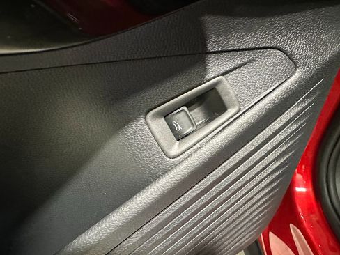 Used 2023 Volkswagen ID.4 Pro S image 26