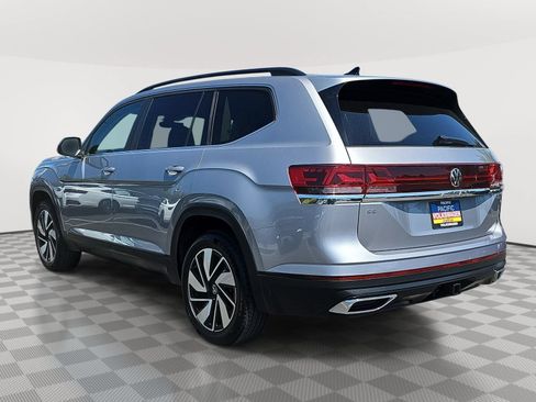 Used 2024 Volkswagen Atlas SE FWD image 7