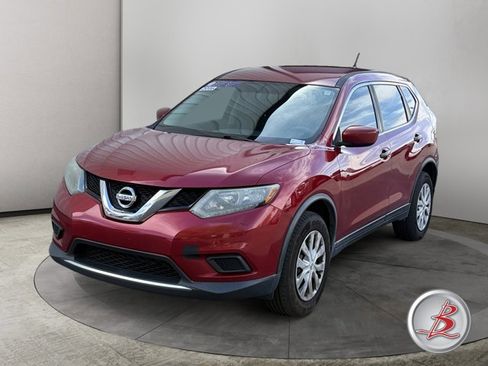 Used 2016 Nissan Rogue S image 3