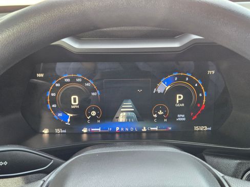 Certified 2024 Chevrolet Colorado W/T image 24