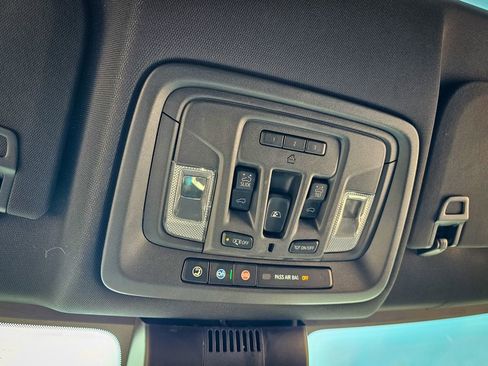 Certified 2024 GMC Sierra 2500 AT4 w/ AT4 Preferred Package image 33