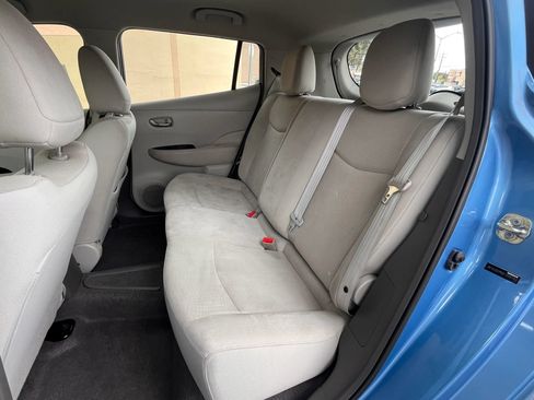 Used 2011 Nissan Leaf SL FWD image 13