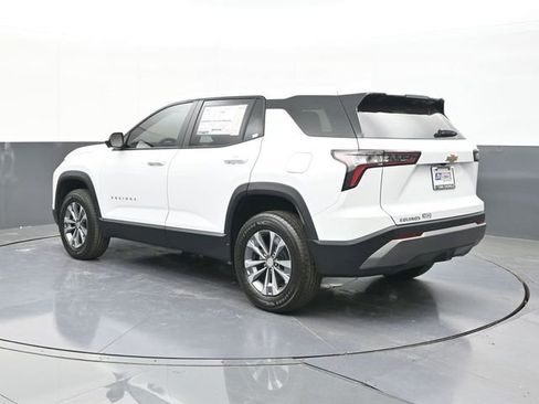 New 2026 Chevrolet Equinox LT w/ Safety and Technology Package FWD image 9