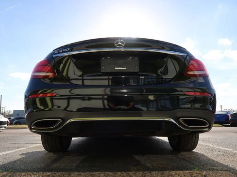 Used 2017 Mercedes-Benz E 300 image 10