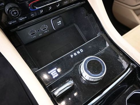 Used 2021 Jeep Grand Cherokee L Limited w/ Luxury Tech Group II image 34