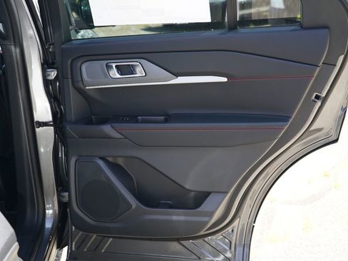 New 2026 Ford Explorer ST-Line w/ ST-Line Street Pack AWD/4WD image 27