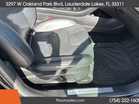 Used 2017 Ford Fusion Titanium image 37