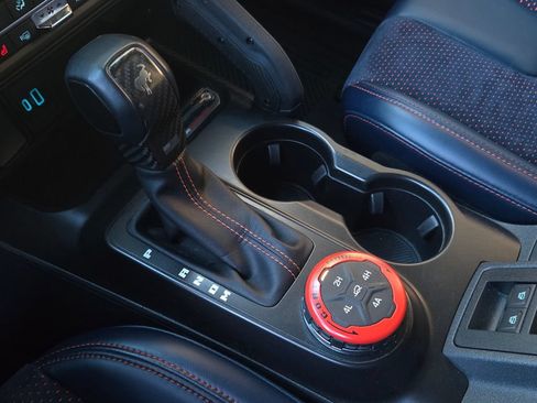 Used 2022 Ford Bronco Raptor w/ Interior Carbon Fiber Pack 6 AWD/4WD image 25